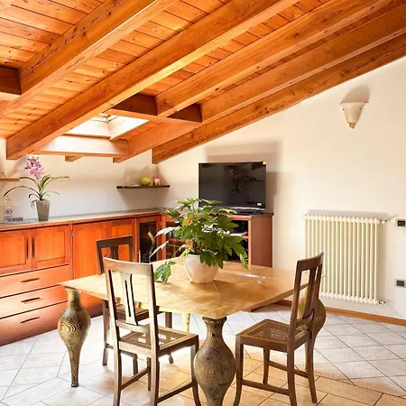 Paola - Mansarda Glam - Casa vacanze Monterosso al Mare